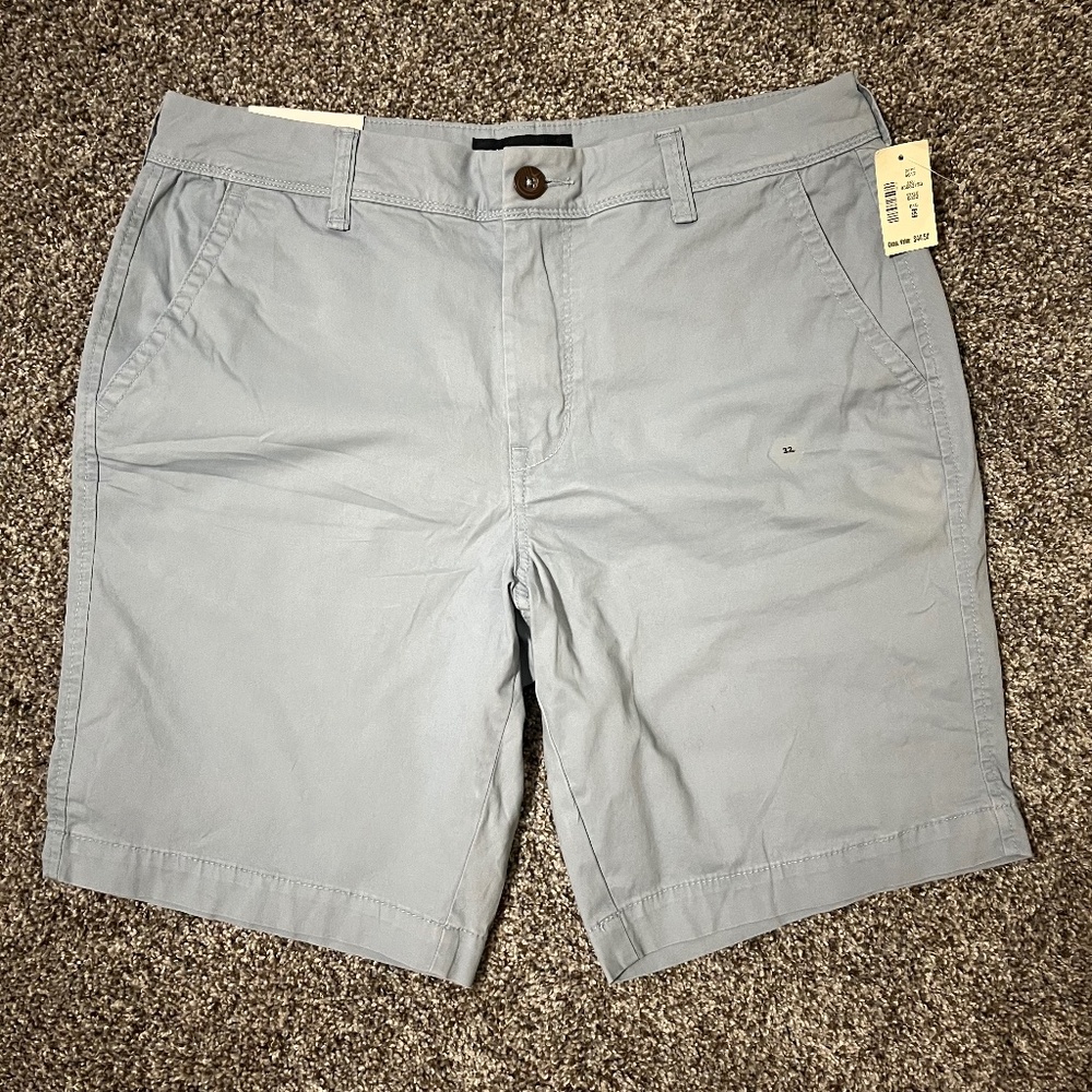 Aéropostale Men's Classic Stretch Shorts; Size 32